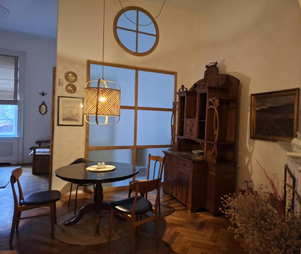 BistriţaAnno 1800公寓 外观 照片